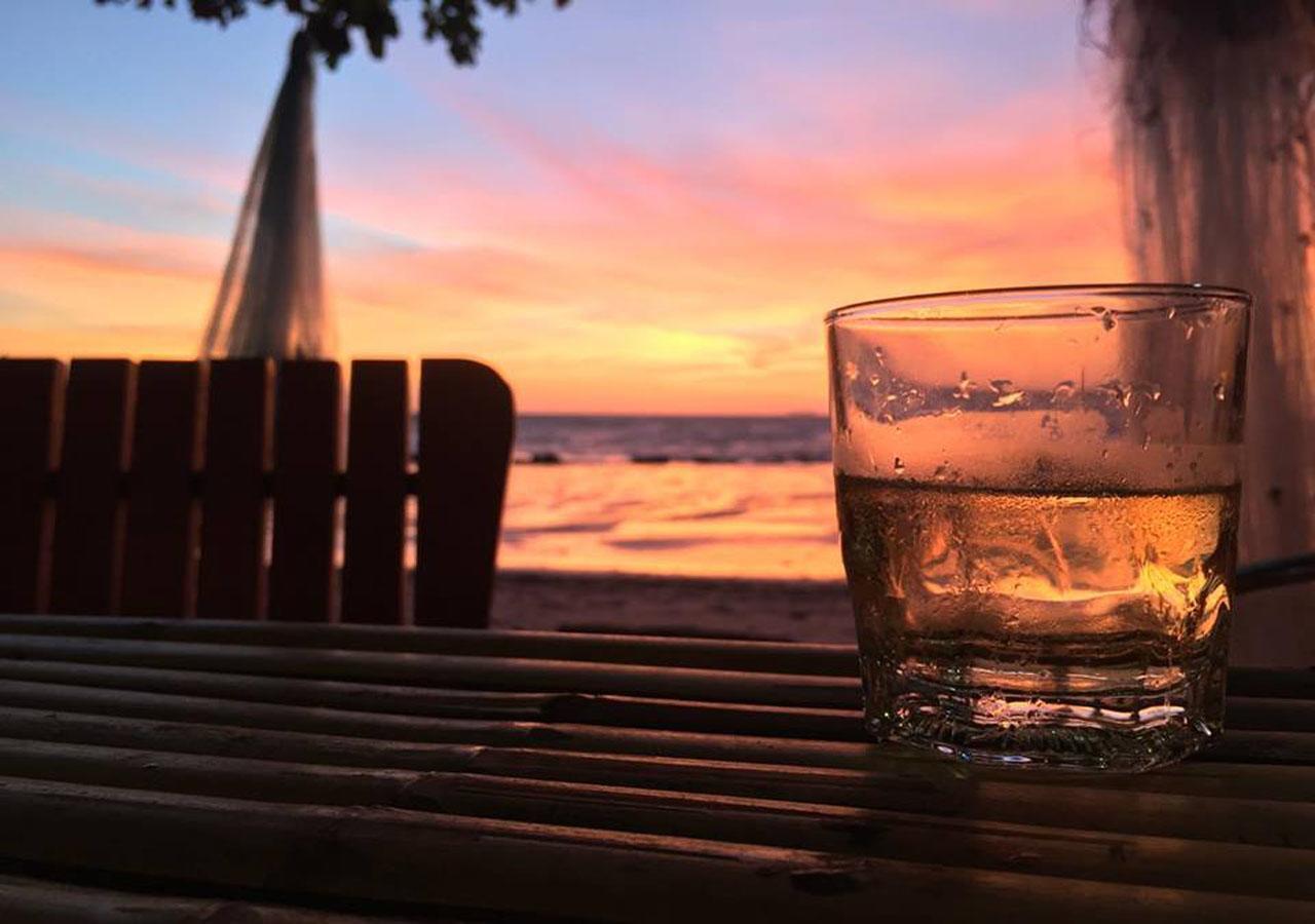 Rann Chalet Beach Side Koh Lanta Bagian luar foto